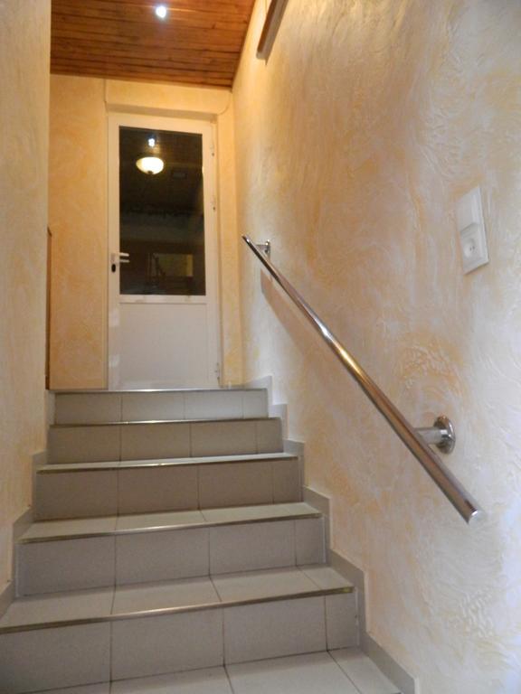 Bazar Motel Chisinau Ngoại thất bức ảnh