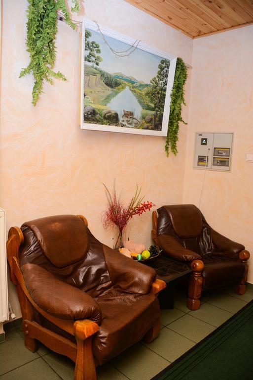 Bazar Motel Chisinau Ngoại thất bức ảnh